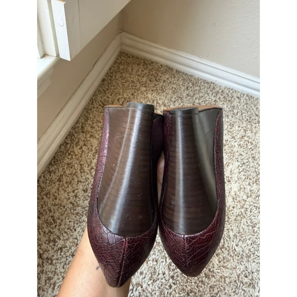 Moschino Cheap and Chic Oxblood Leather Bow Pumps Heels 36 Made Italy